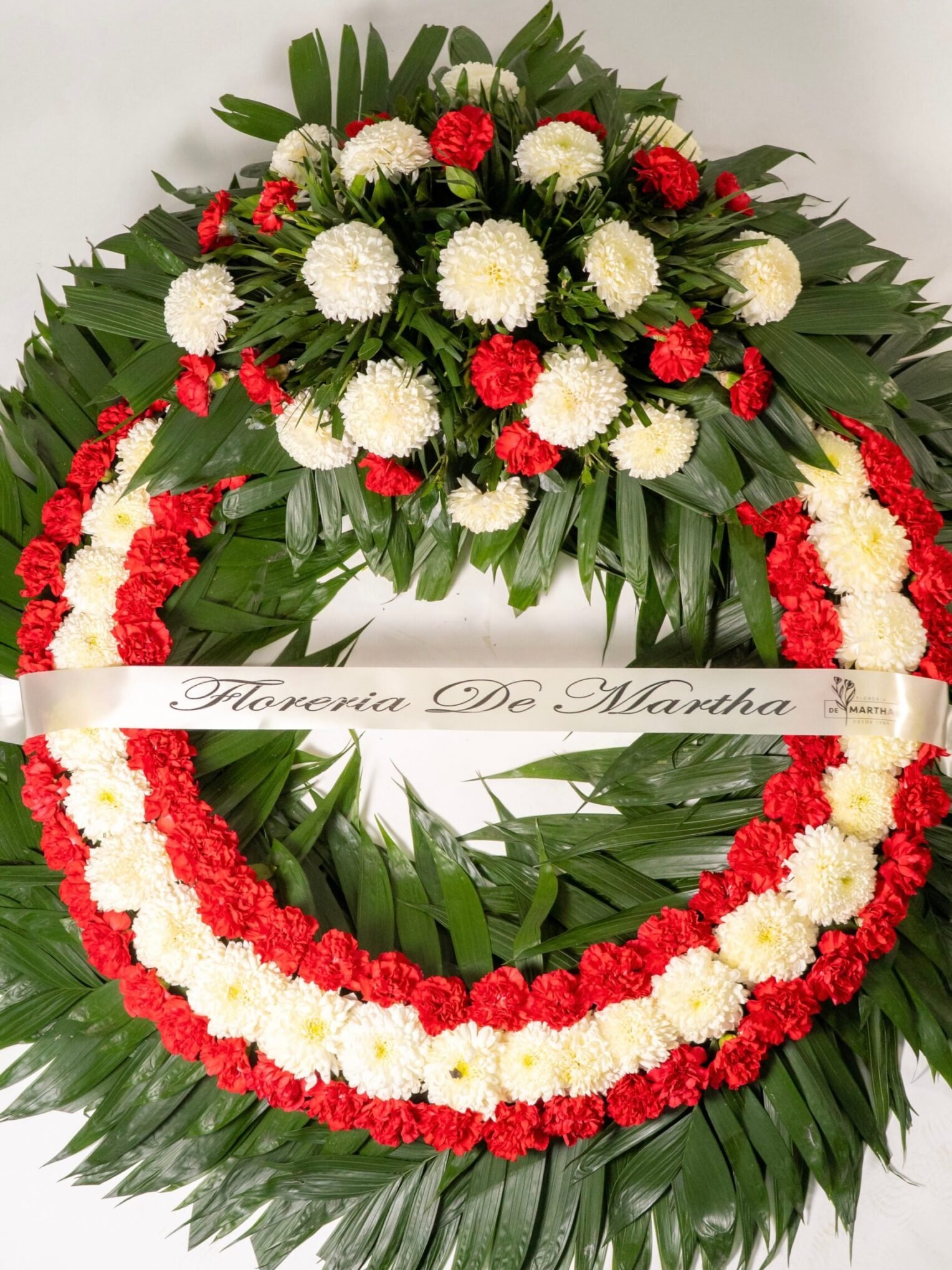 Corona ( 85 cm ) Polar - Clavel Rojo con Copete